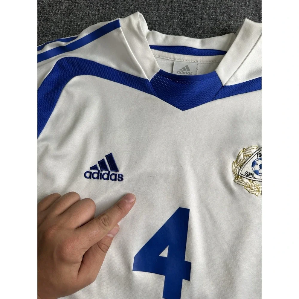 Mens Adidas Finland Sami Hyypiä #4 Home Soccer Jersey 2004, Size M